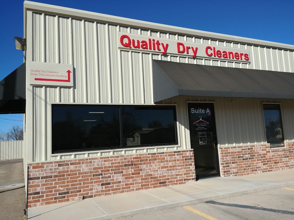 Quality Dry Cleaners | 1301 N Atkins St, Brownfield, TX 79316, USA | Phone: (806) 636-0011