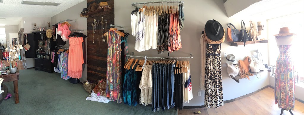 Bellas Closet | 2202 Alpine Blvd #103, Alpine, CA 91901, USA | Phone: (619) 445-4050