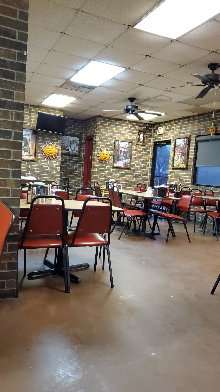 Taqueria Los Potrillos | 4500 Texas, 4500 TX-97, Pleasanton, TX 78064, USA | Phone: (830) 569-1130