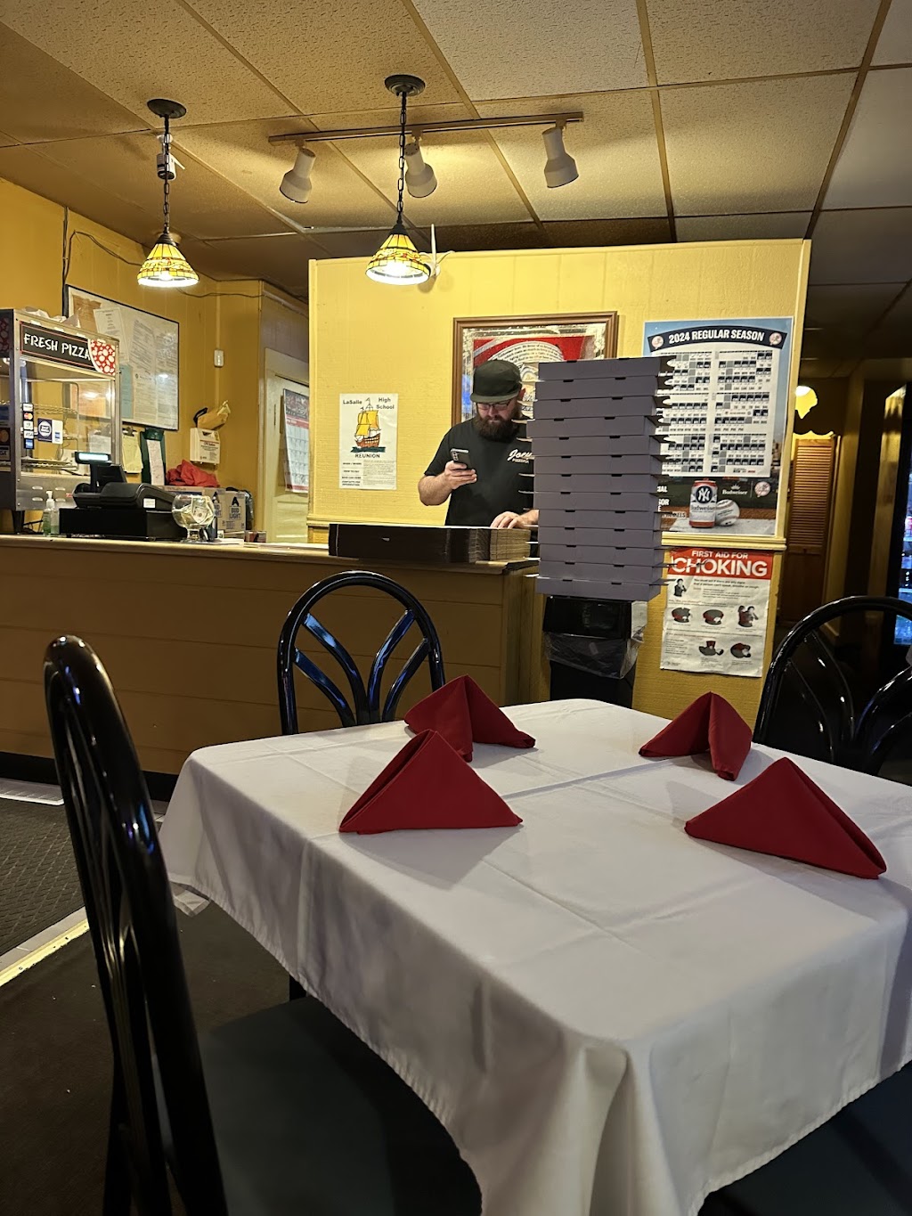 Joeys Pizzeria | 8707 Buffalo Ave, Niagara Falls, NY 14304, USA | Phone: (716) 283-3333