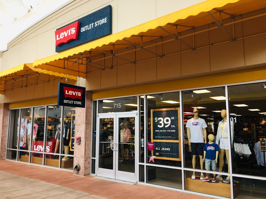 Levis Outlet Store | 1 Premium Outlets Blvd Unit 715, Tinton Falls, NJ 07753, USA | Phone: (732) 493-4595