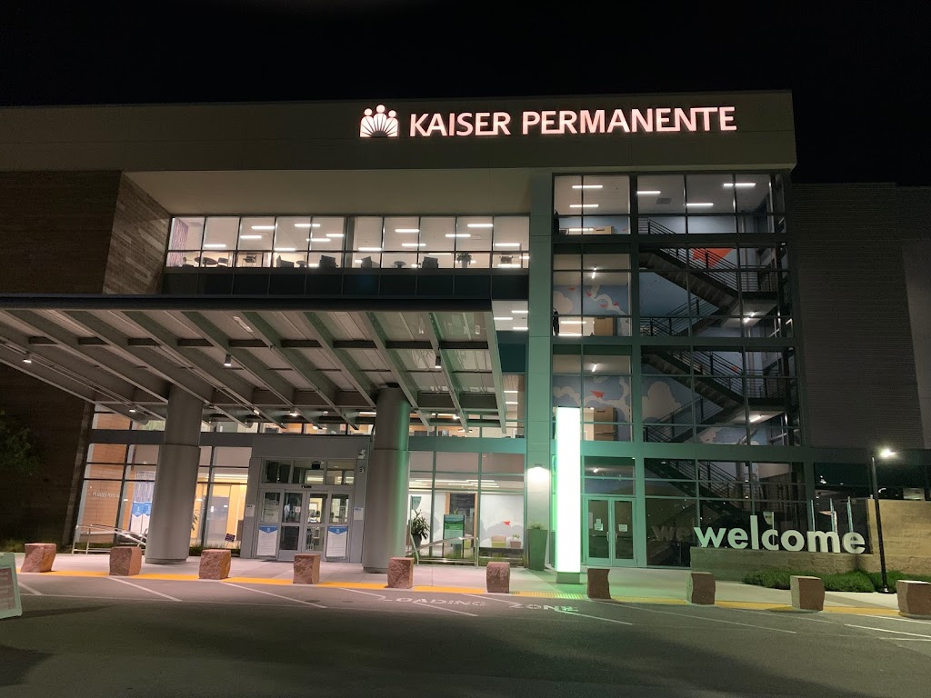 Kaiser Permanente Skyport Medical Center | 1721 Technology Dr, San Jose, CA 95110, USA | Phone: (408) 436-3300