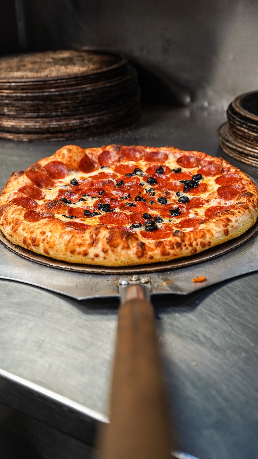 Pizzava | 1426 E William St #3, Carson City, NV 89701, USA | Phone: (775) 600-0505