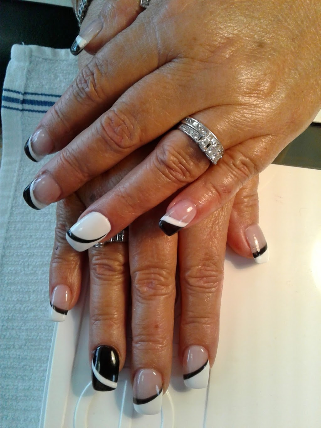 Allure Nails & Spa | 900 N Walnut Creek Dr #104, Mansfield, TX 76063 | Phone: (817) 453-9879