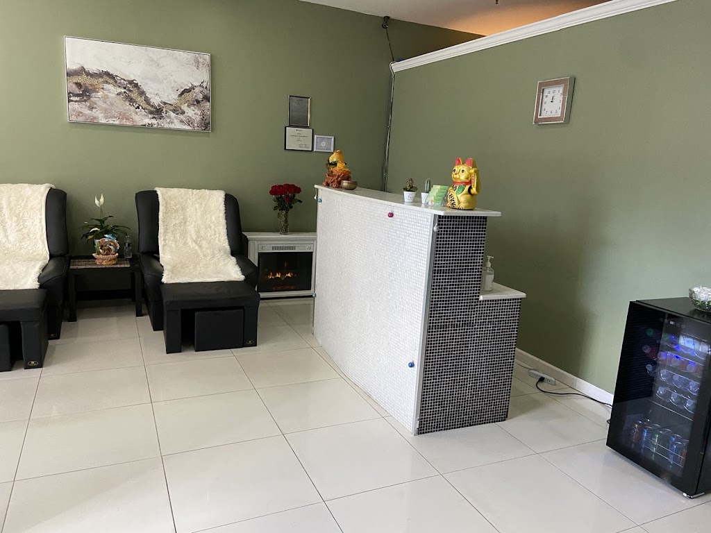 Hermosa Foot Spa | 740 E Jericho Tpke, Huntington Station, NY 11746, USA | Phone: (631) 615-9888