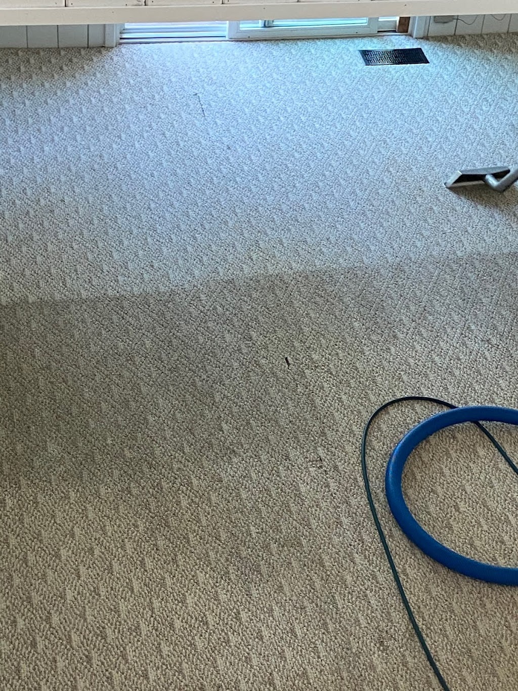 Johnson & Son Carpet Cleaning | 20 Rollingwood Dr #2, Jackson, CA 95642, USA | Phone: (209) 223-4939