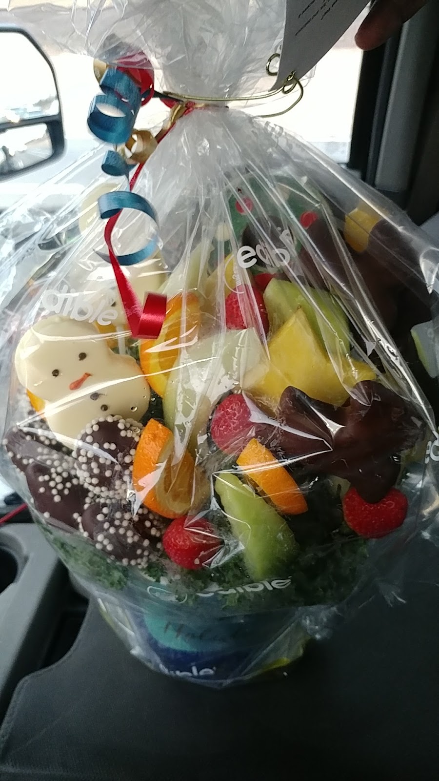 Edible Arrangements | 13980 W Bell Rd Suite 18, Surprise, AZ 85374, USA | Phone: (623) 561-0345