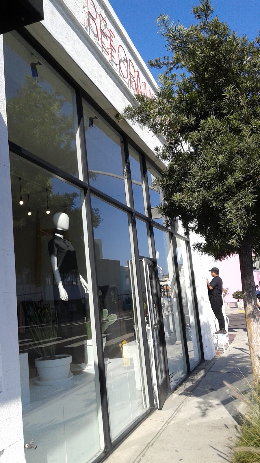 Reformation | 8000 Melrose Ave, Los Angeles, CA 90046, USA | Phone: (213) 408-4154