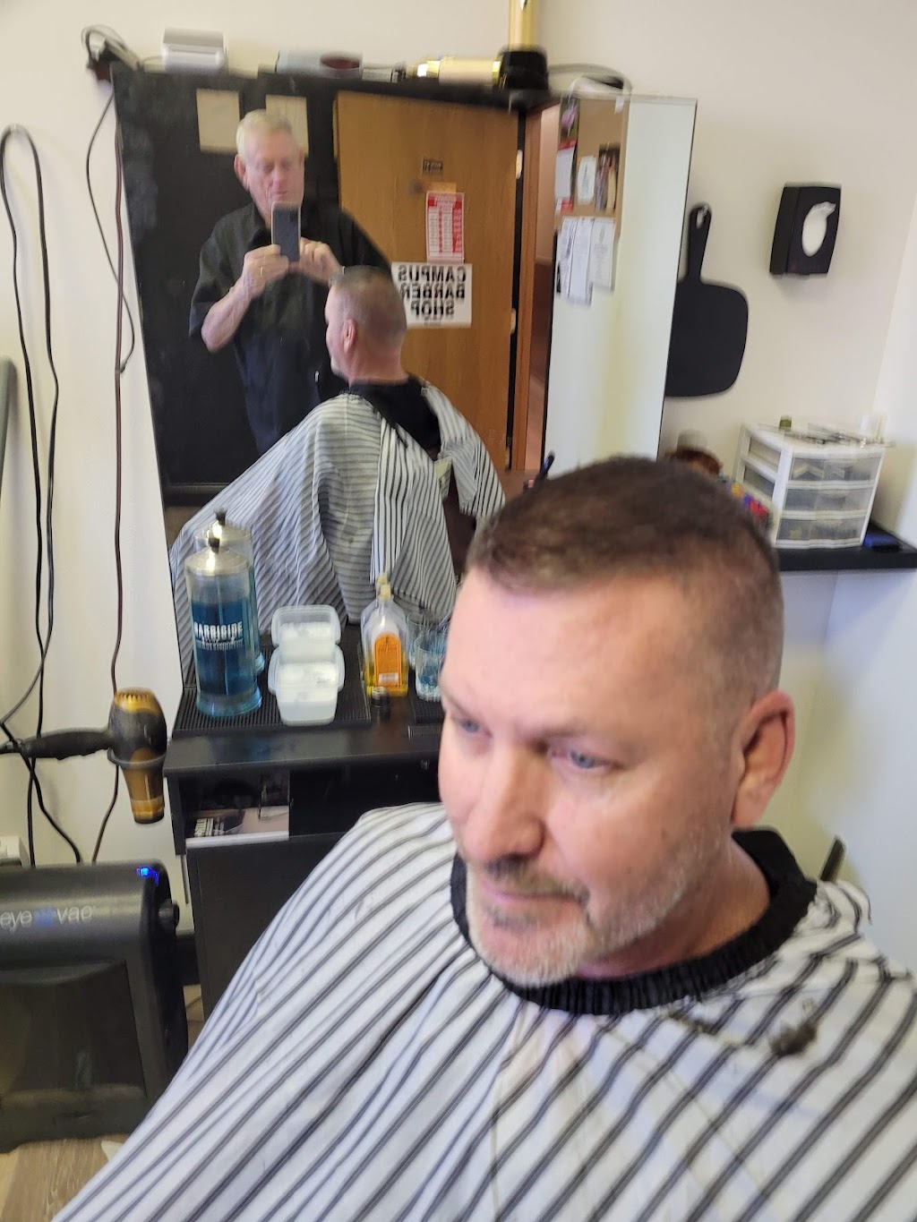 Russthebarber | 107 N Bell Ave, Denton, TX 76209, USA | Phone: (940) 395-7112