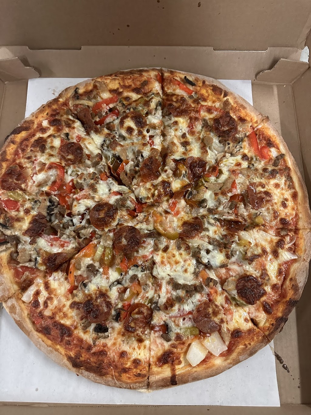 Century Best Pizza | 881 Central Ave, Pawtucket, RI 02861, USA | Phone: (401) 424-5770