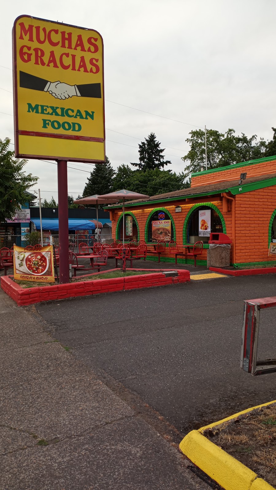 Muchas Gracias Mexican Food | 3300 E 4th Plain Blvd, Vancouver, WA 98661, USA | Phone: (360) 906-8481