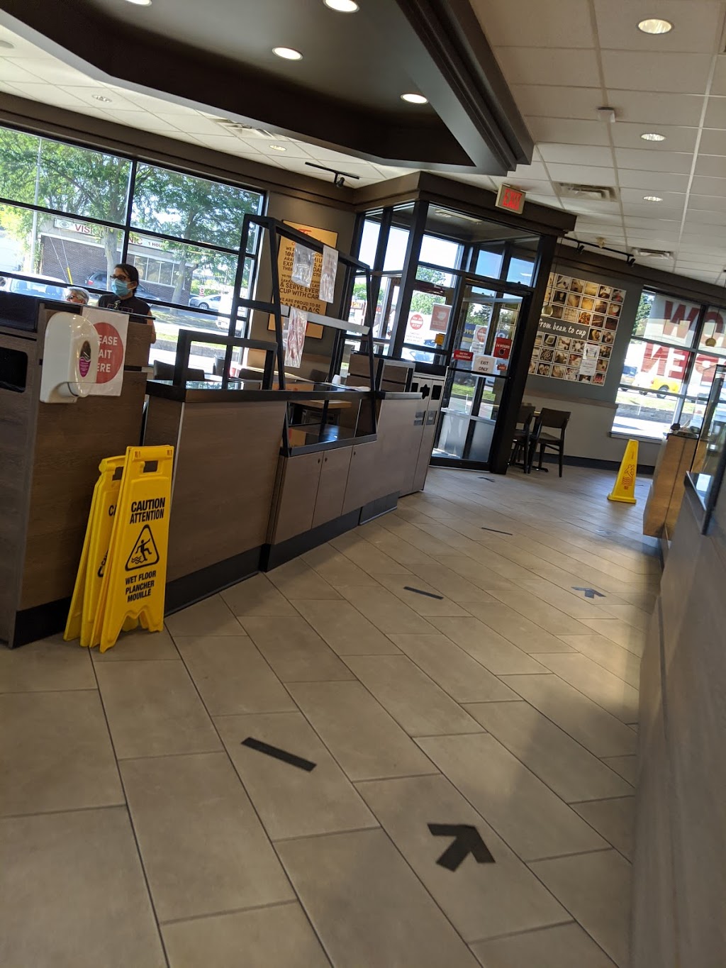 Tim Hortons | 3930 Montrose Rd, Niagara Falls, ON L2H 3C9, Canada | Phone: (905) 371-2111