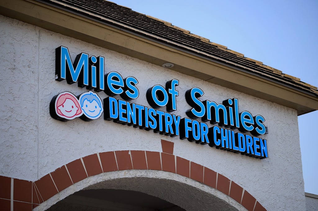 Miles of Smiles Dentistry for Children, LLC | 5101 W Washington St #20, Gurnee, IL 60031, USA | Phone: (847) 447-2200