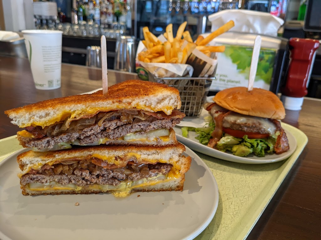 Wahlburgers | 1219 Burlingame Ave, Burlingame, CA 94010, USA | Phone: (650) 399-0777