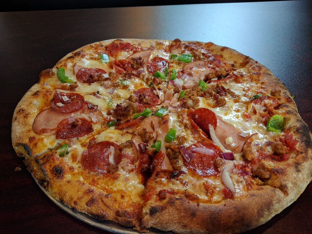 CAP’s Pizza and Tap House | 8760 La Riviera Dr A, Sacramento, CA 95826, USA | Phone: (916) 399-4217