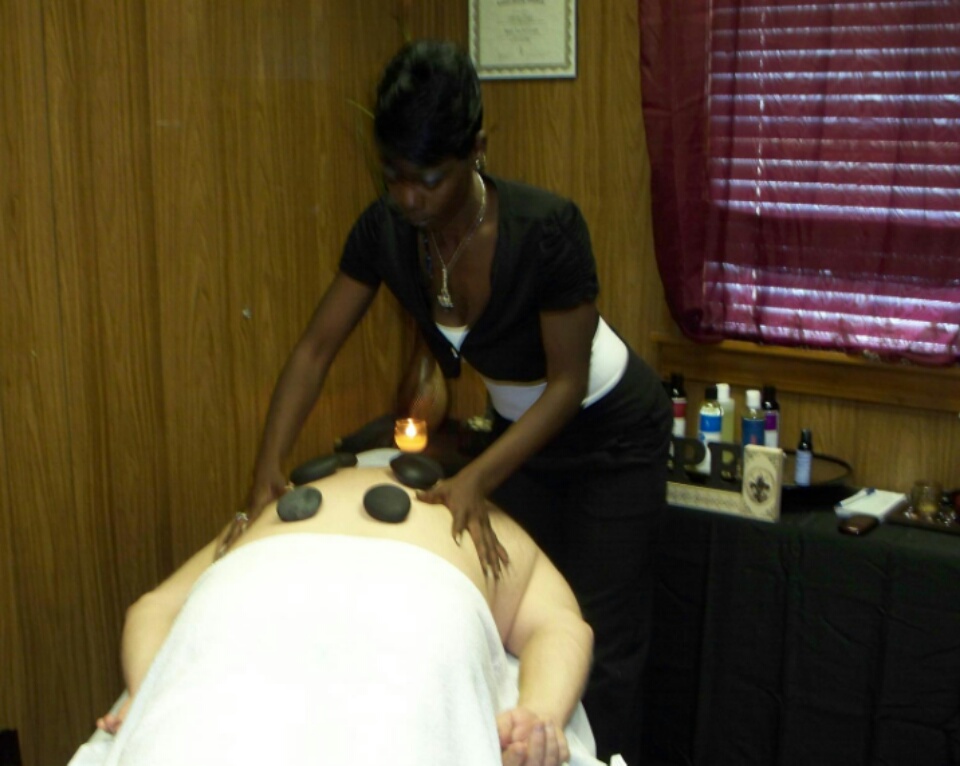 Despalon Massage and Hair Salon | 543 Huffman Rd, Birmingham, AL 35215, USA | Phone: (205) 757-1437