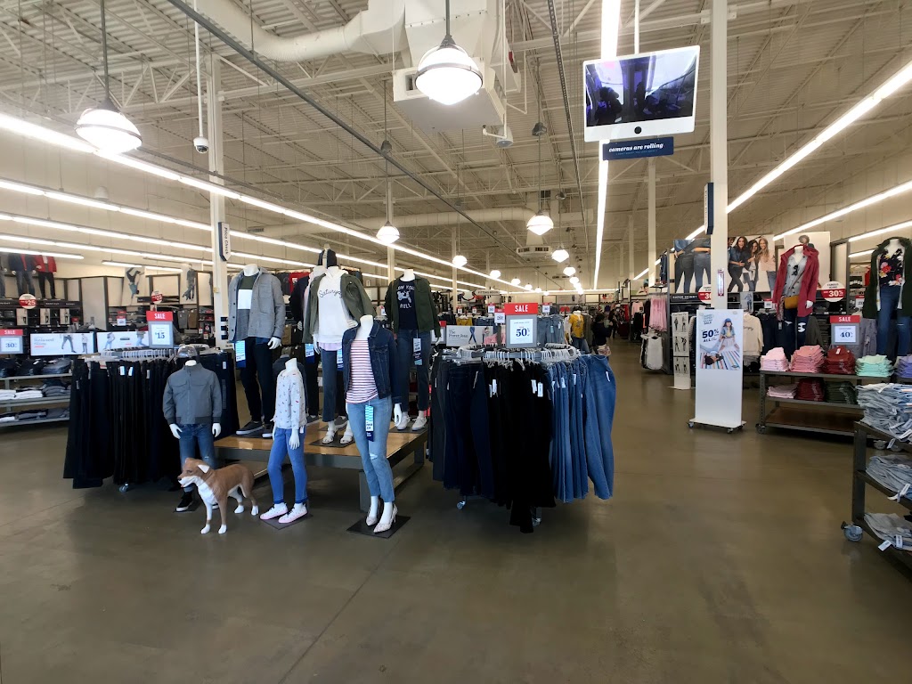 Old Navy | 47196 Michigan Ave, Canton, MI 48188, USA | Phone: (734) 495-1017