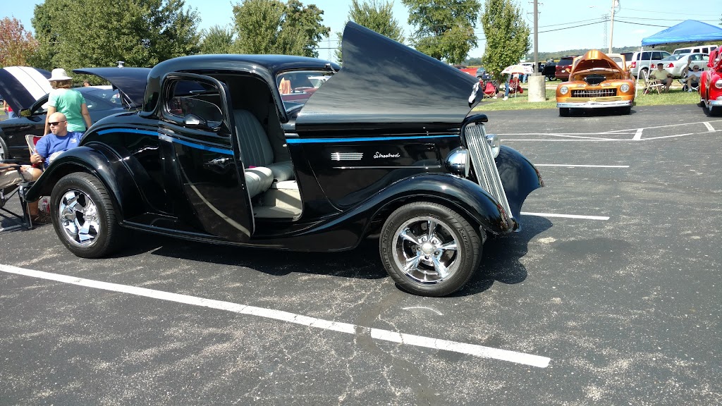 Miami Whitewater United Methodist in 9700 Dry Fork Rd, Harrison, OH 45030, USA