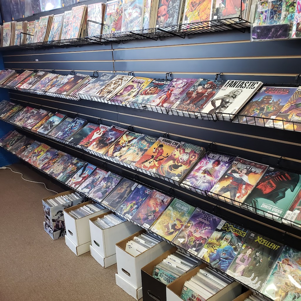 Comic World | 122 E Gannon Ave, Zebulon, NC 27597, USA | Phone: (919) 404-8011