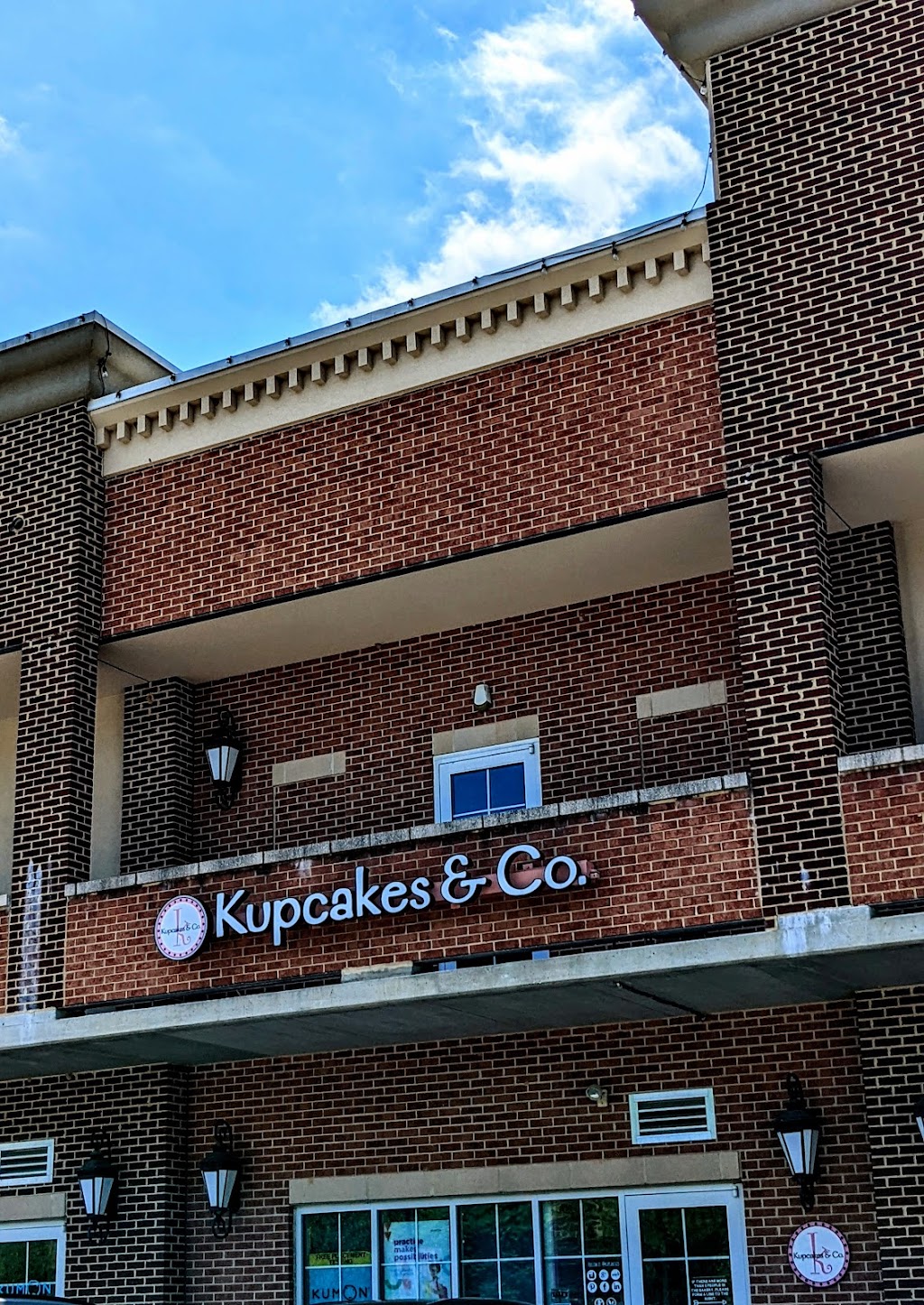 Kupcakes & Co. | 6010 Meadowridge Center Dr suite h, Elkridge, MD 21075, USA | Phone: (443) 552-3033