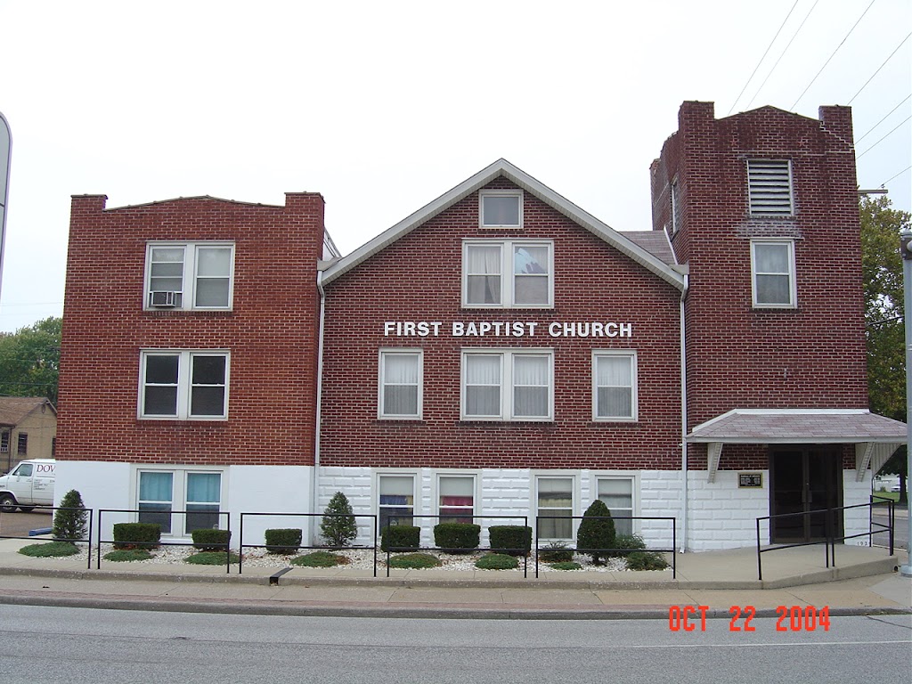 First Baptist Church of Roxana | 100 S Central Ave, Roxana, IL 62084, USA | Phone: (618) 254-1137