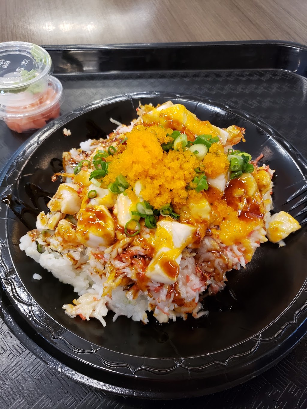 WOW Bento & Roll | 14006 Riverside Dr, Sherman Oaks, CA 91423, USA | Phone: (818) 341-3320