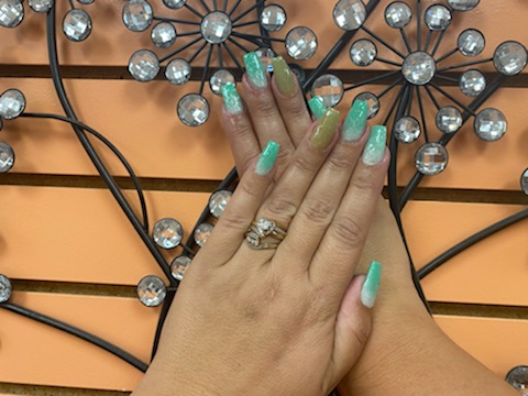 Queen’s Nail and Spa | 435 Outlet Center Dr, Queenstown, MD 21658, USA | Phone: (410) 827-3000