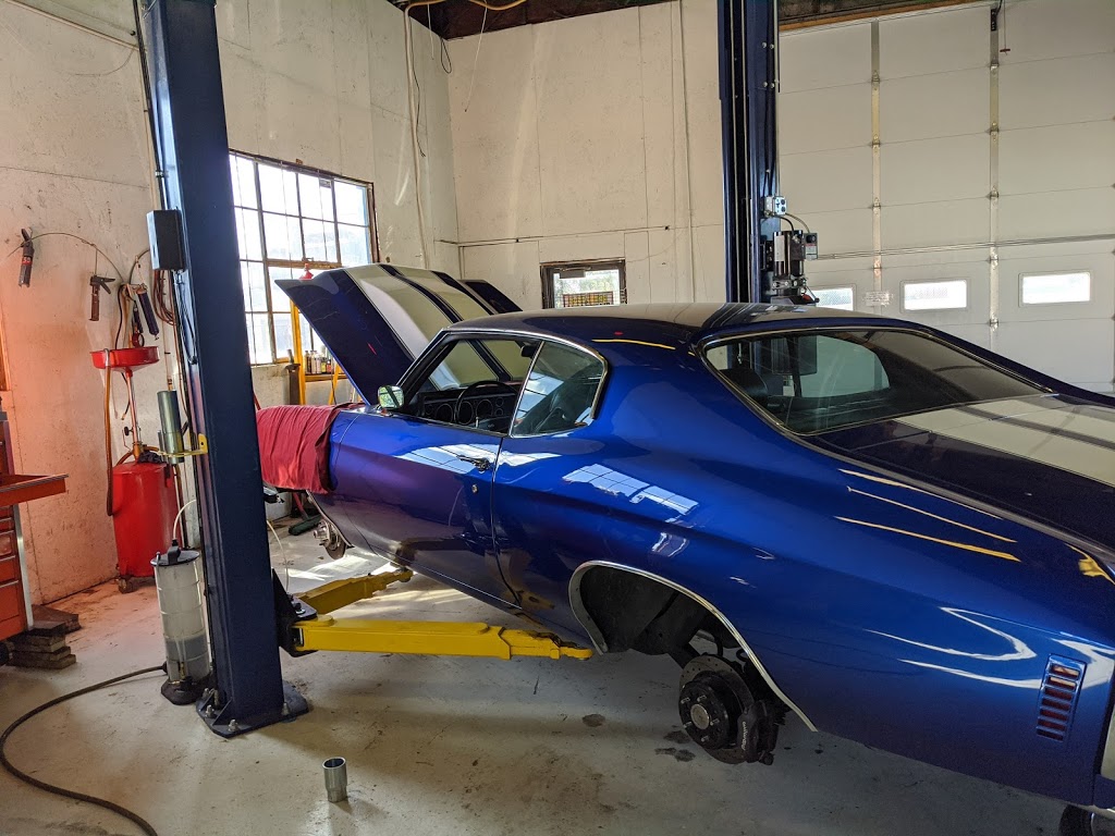 Golden Auto Repair | 2740 9th Ave, Council Bluffs, IA 51501, USA | Phone: (712) 828-1588