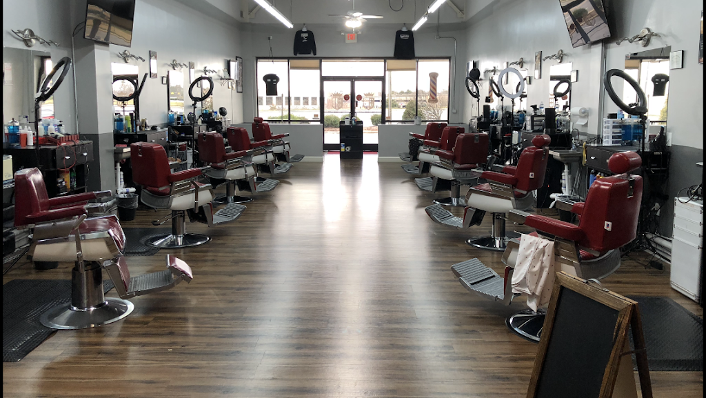 Heads Up Barber and Beauty | 3208 B, W Gate City Blvd, Greensboro, NC 27407, USA | Phone: (336) 299-6877