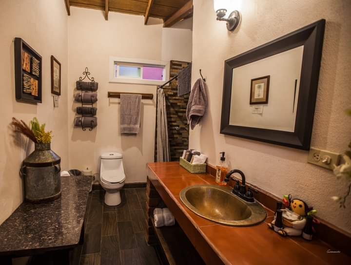 Finca La Toscana | Ampliación Porvenir s/n Tierra Santa, 22753 Ensenada, B.C., Mexico | Phone: 646 151 1872