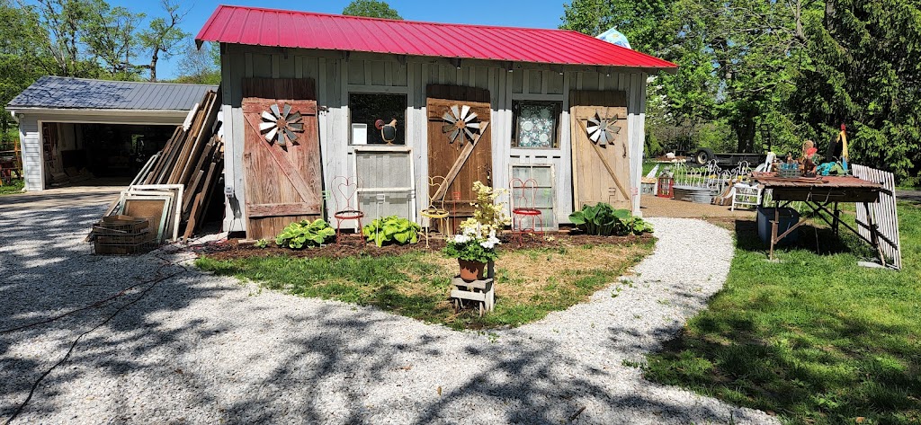 Cocky Rooster | 1083 Hwy Dd, Defiance, MO 63341, USA | Phone: (314) 283-7861