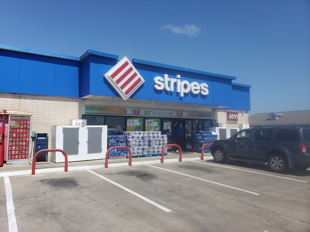 Stripes | 15233 S Padre Island Dr, Corpus Christi, TX 78418, USA | Phone: (361) 949-7773