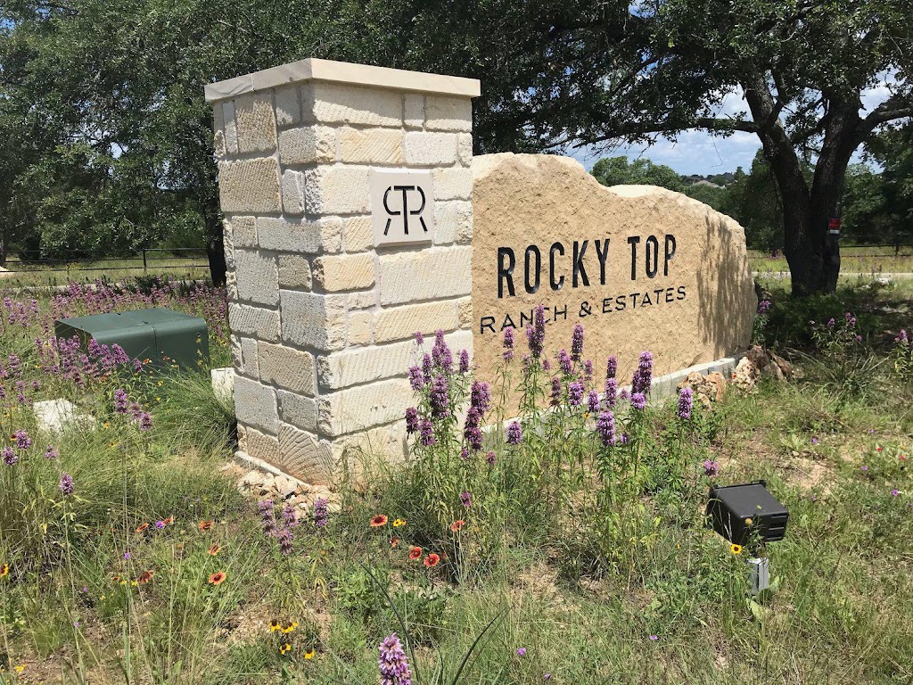 Rocky Top Ranch HOA | 725 Camp Springs Ln, Georgetown, TX 78633, USA | Phone: (512) 635-4411