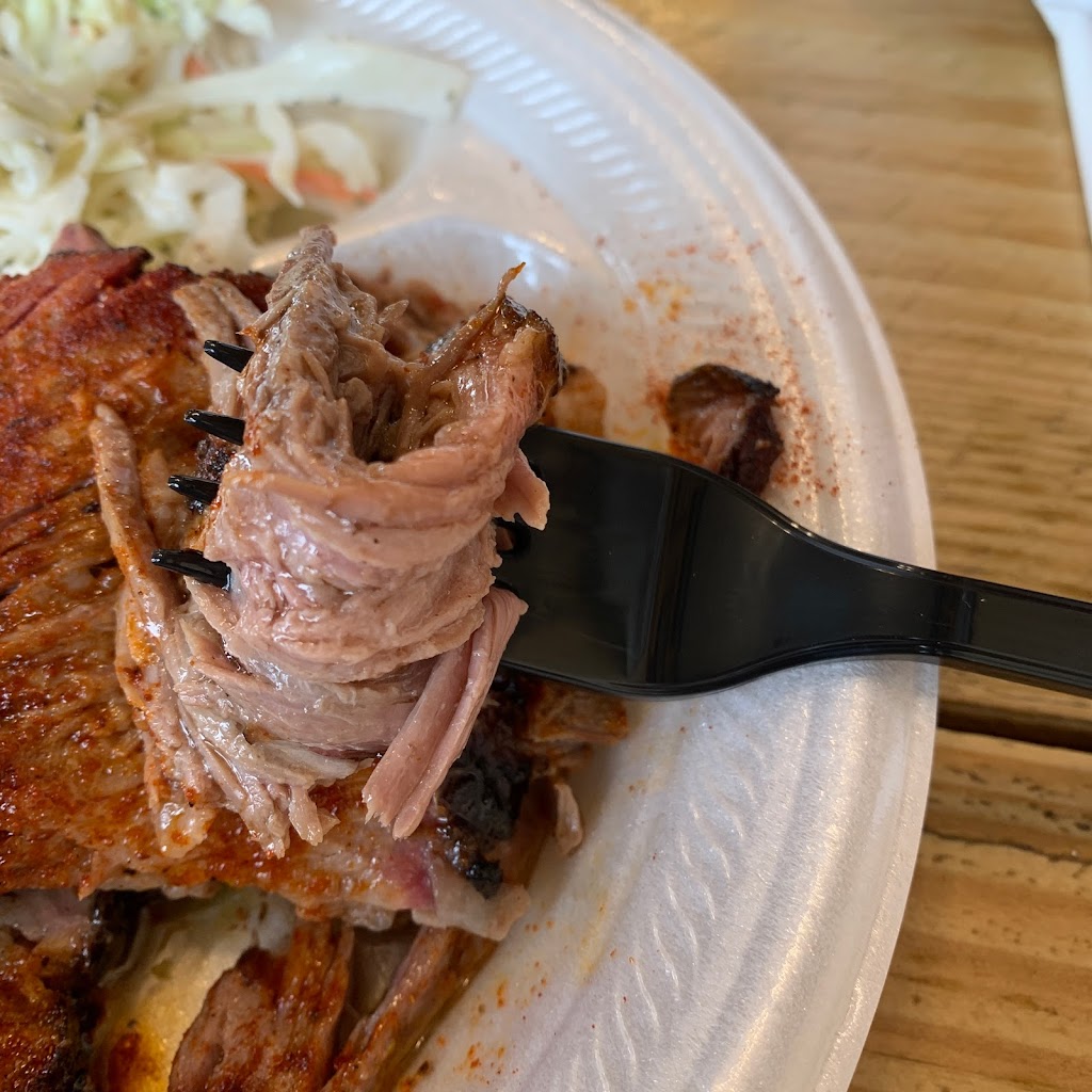 Perrys Smokin Pig | 2025 Old Hwy 31West, White House, TN 37188, USA | Phone: (615) 672-4414