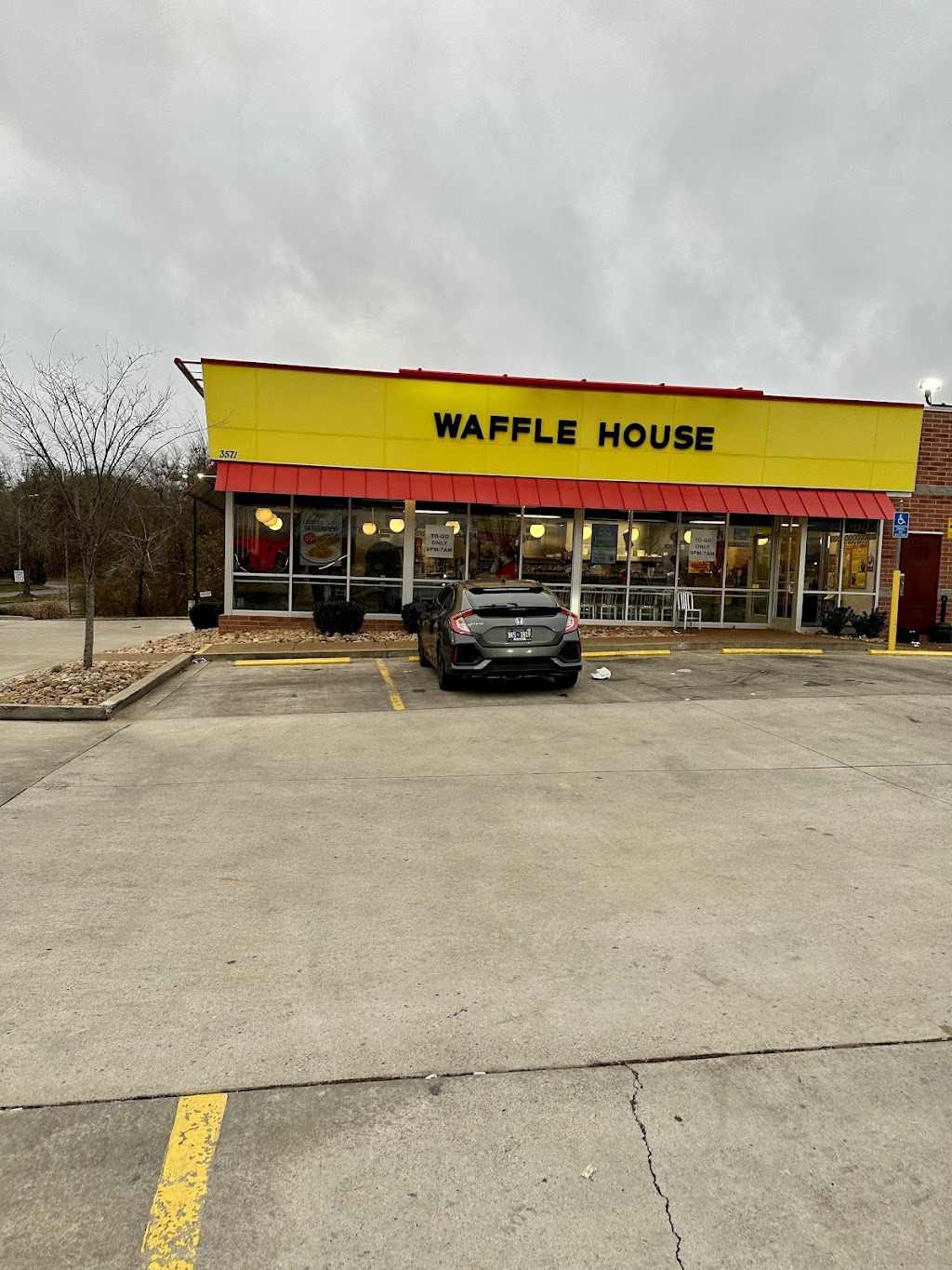 Waffle House | 3571 Murfreesboro Pike, Antioch, TN 37013, USA | Phone: (615) 930-6758