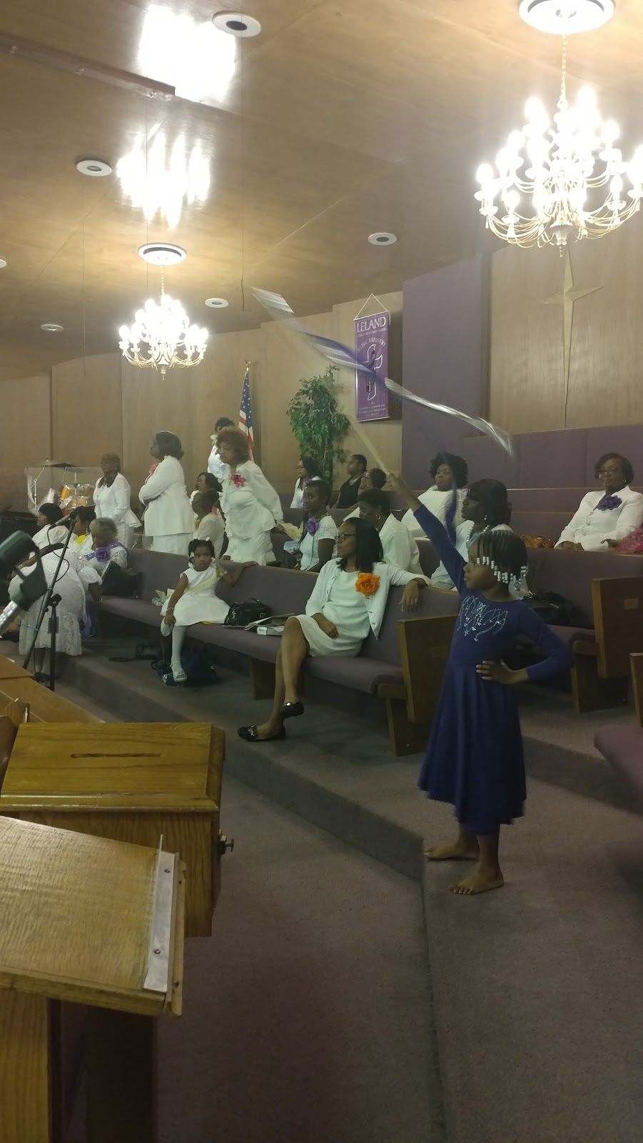 Leland Missionary Baptist Church | 22420 Fenkell Ave, Detroit, MI 48223, USA | Phone: (313) 538-7077