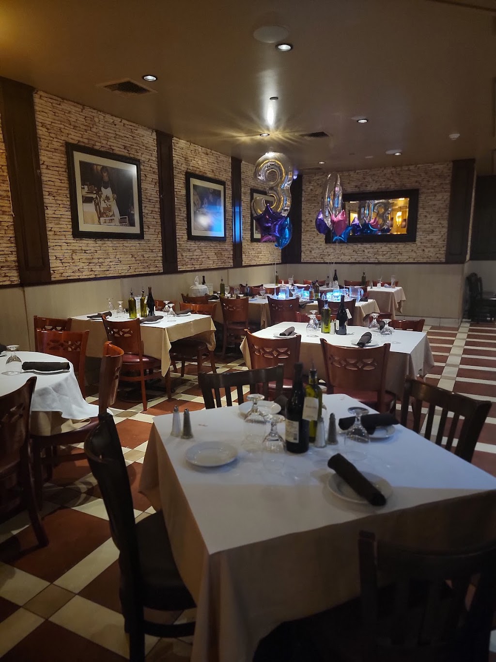 Gusto Divino Trattoria | 3930 Sunrise Hwy, Seaford, NY 11783, USA | Phone: (516) 795-1929