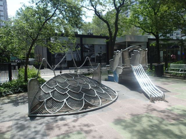 Fiorello La Guardia Park | LaGuardia Pl, New York, NY 10012 | Phone: (212) 639-9675
