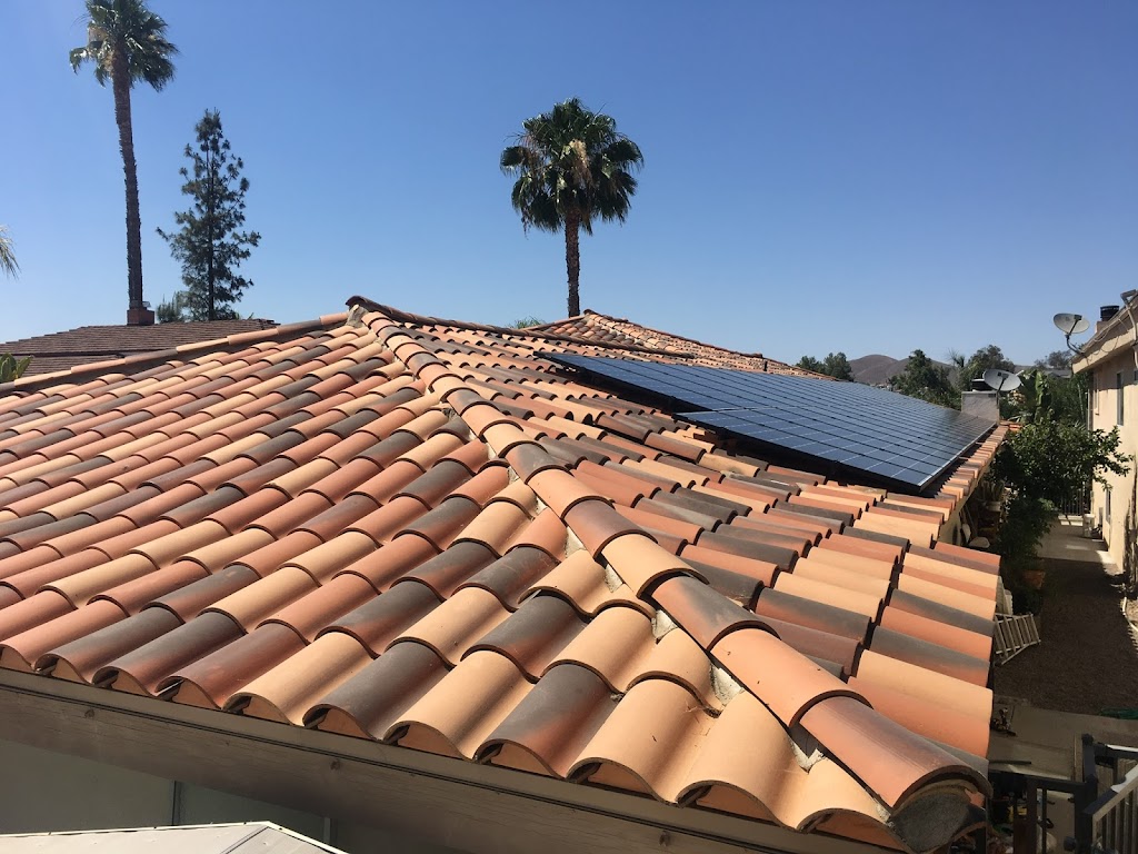 Solar Going UP | 22980 Lassen Dr, Canyon Lake, CA 92587, USA | Phone: (951) 377-7280