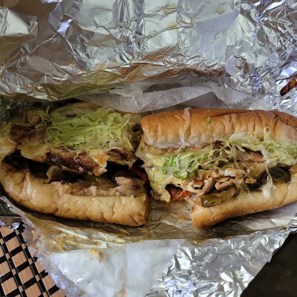 Lucky 7 Deli | 3900 New Falls Rd, Bristol, PA 19007, USA | Phone: (215) 547-1600