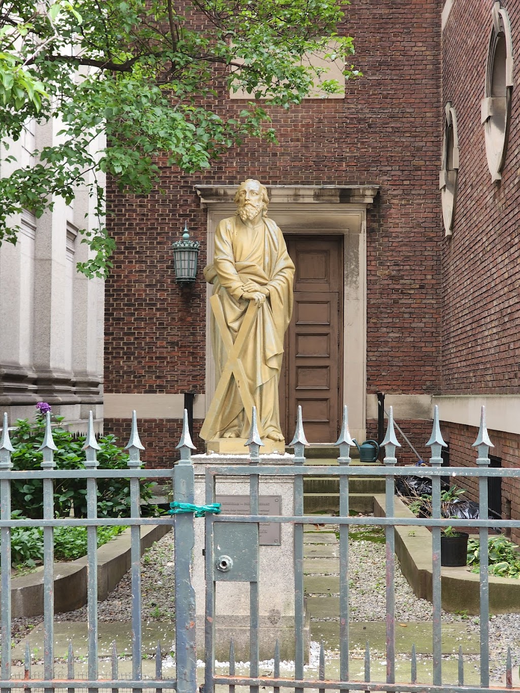 St. Andrew Roman Catholic Church | 20 Cardinal Hayes Pl, New York, NY 10007, USA | Phone: (212) 962-3972