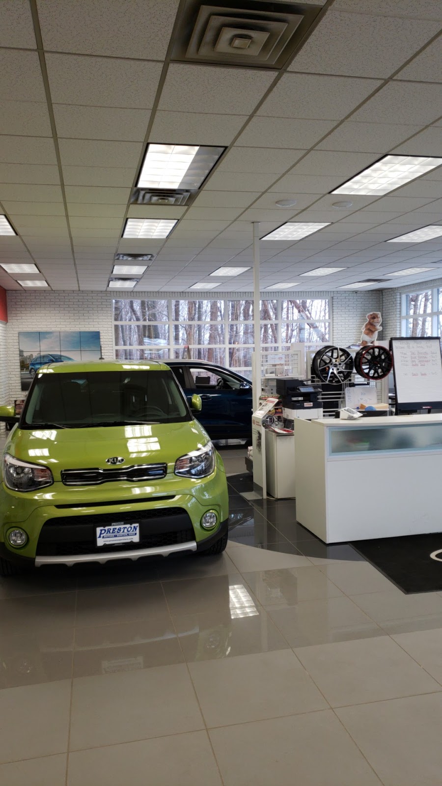 Preston Kia Sales | 14624 Rapids Rd, Burton, OH 44021, USA | Phone: (440) 316-4842