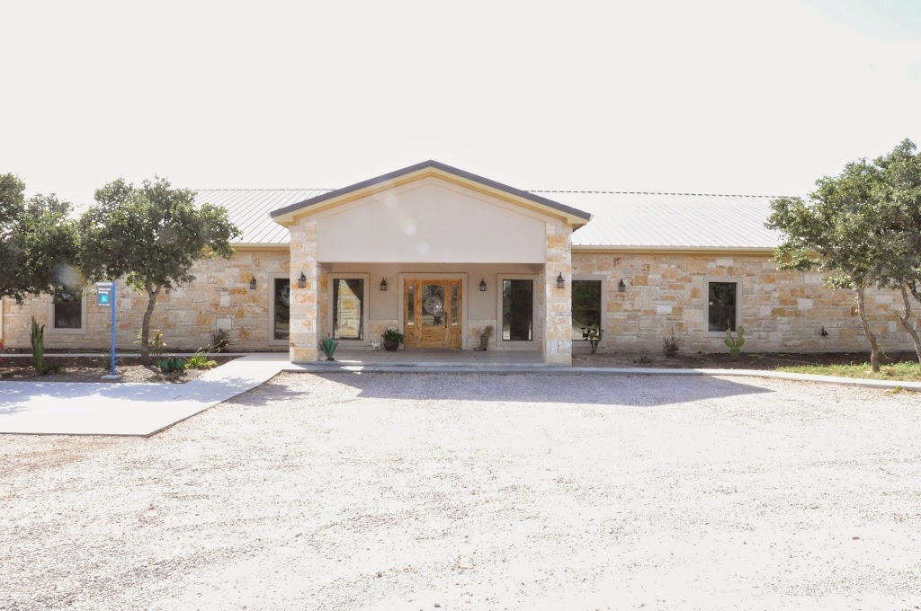 Highway 29 Veterinary Hospital | 3500 E State Hwy 29, Bertram, TX 78605 | Phone: (512) 355-3002