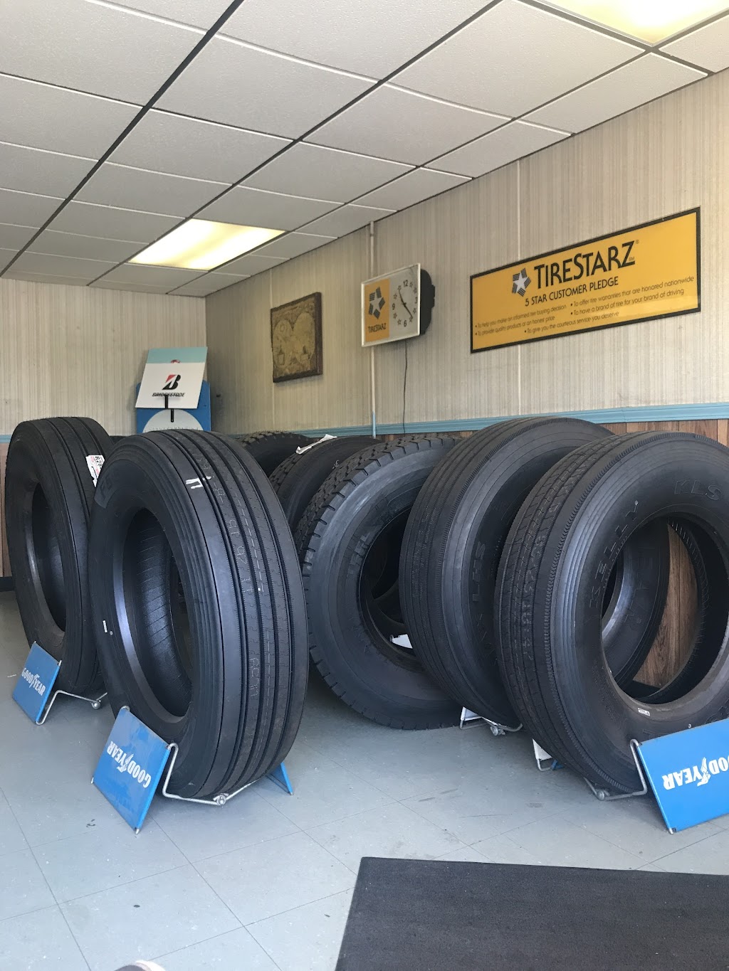 Buckeye Tire Co | 1000 W Mound St, Columbus, OH 43223, USA | Phone: (614) 224-3166