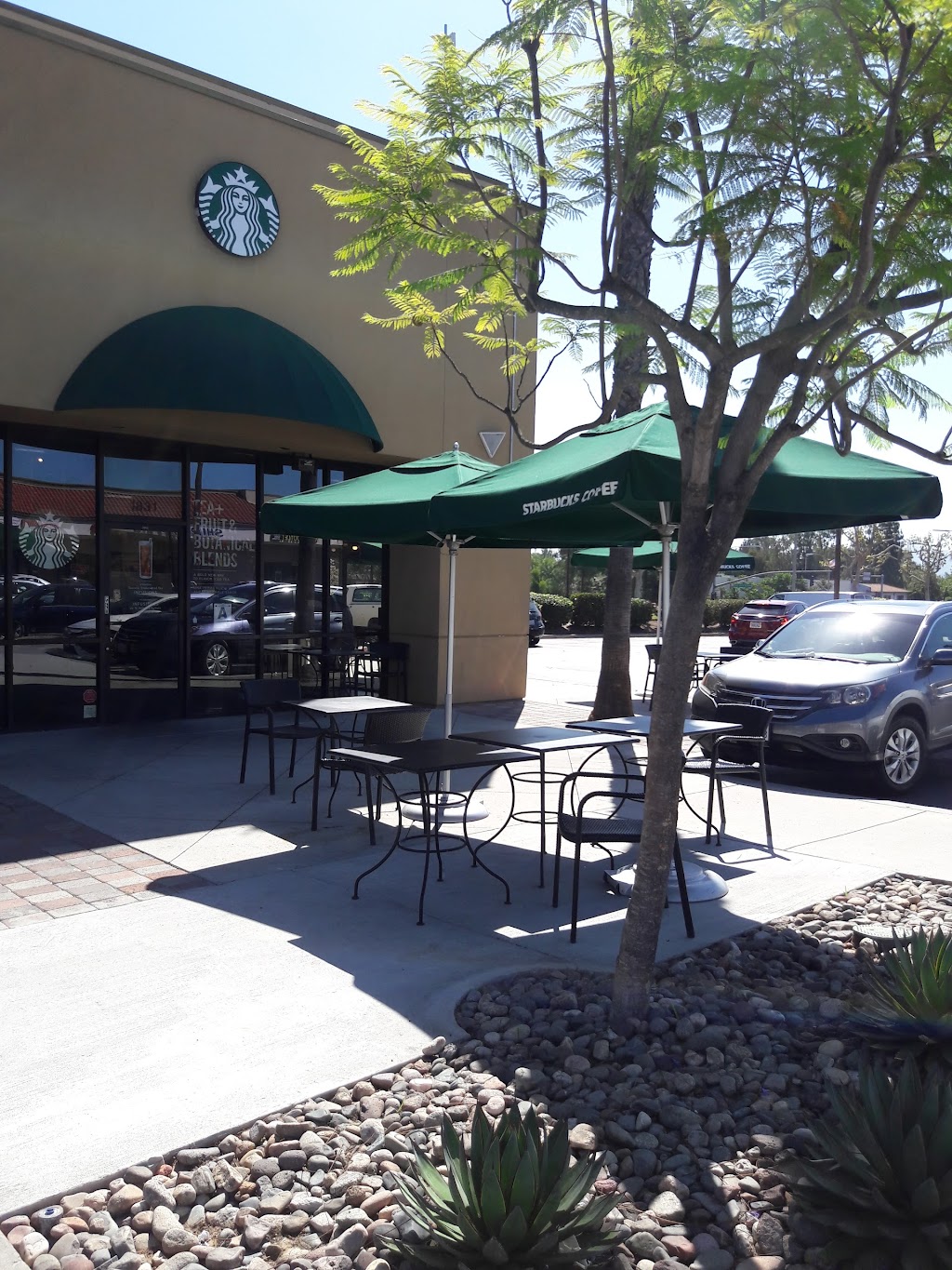 Starbucks | 280 E Via Rancho Pkwy, Escondido, CA 92025, USA | Phone: (760) 702-9019