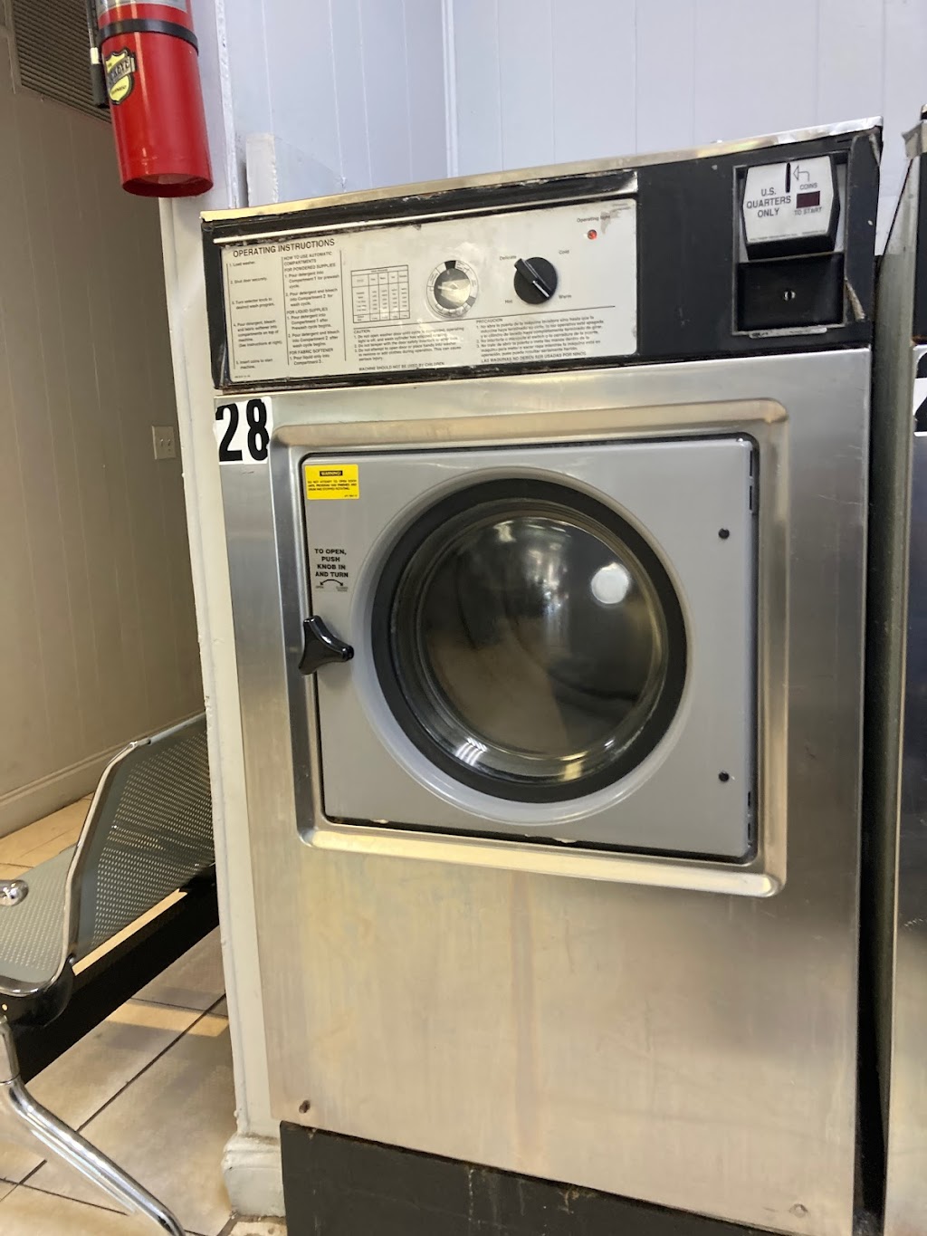 GJL Coin Laundry | 7918 W Sample Rd, Margate, FL 33065, USA | Phone: (954) 752-1378