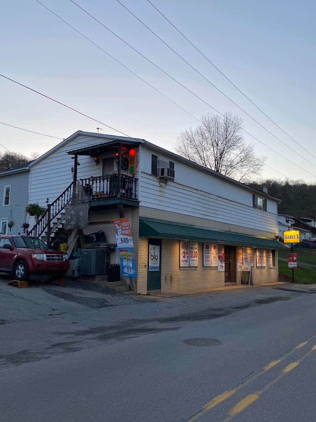 Gabbys Market | 596 Crawford Rd, Fredericktown, PA 15333 | Phone: (724) 377-1635