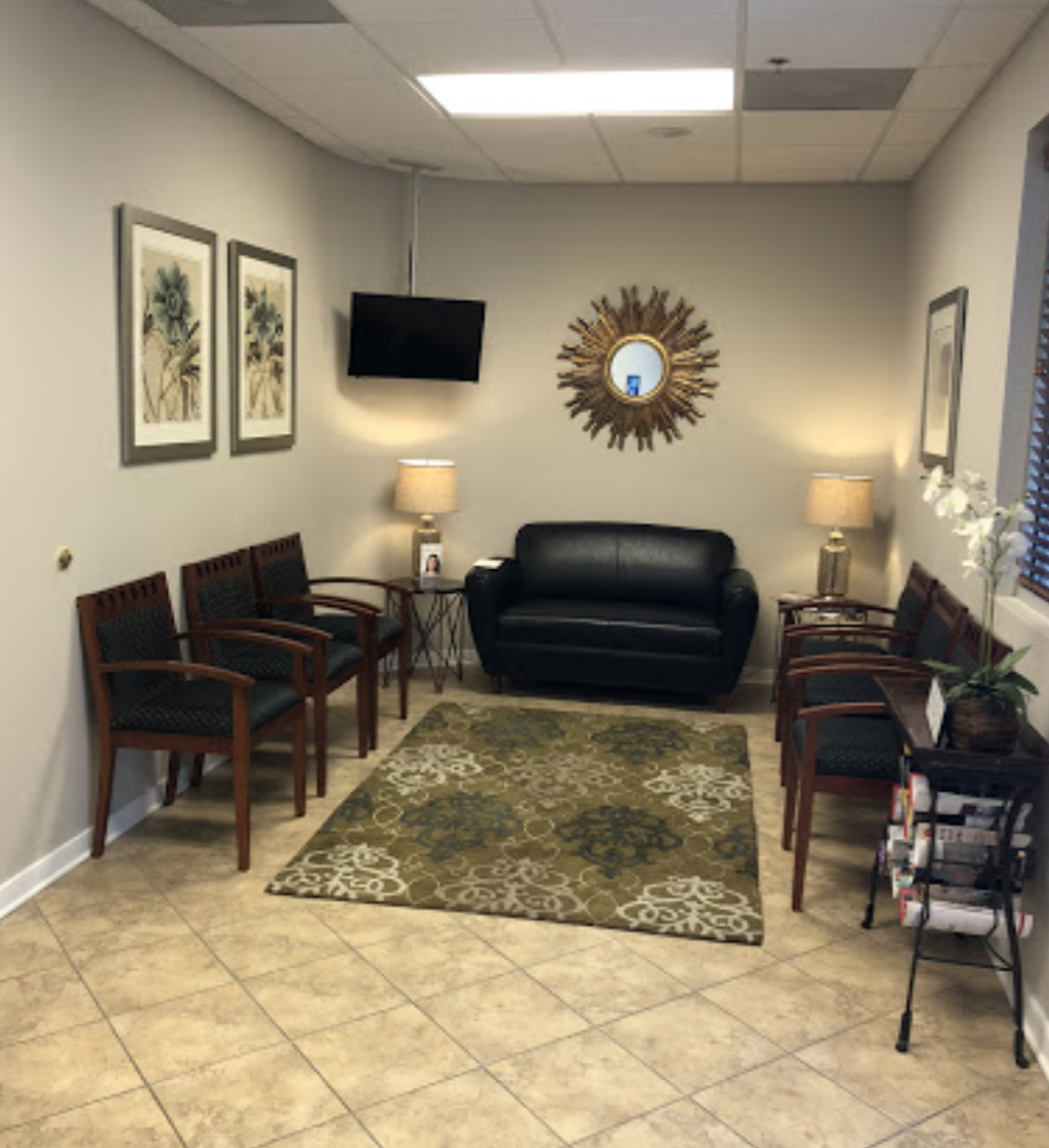 Dr. Amanda Hoover, DDS | Elias Dental, 6043 Harbour Park Dr, Midlothian, VA 23112, USA | Phone: (804) 739-8287