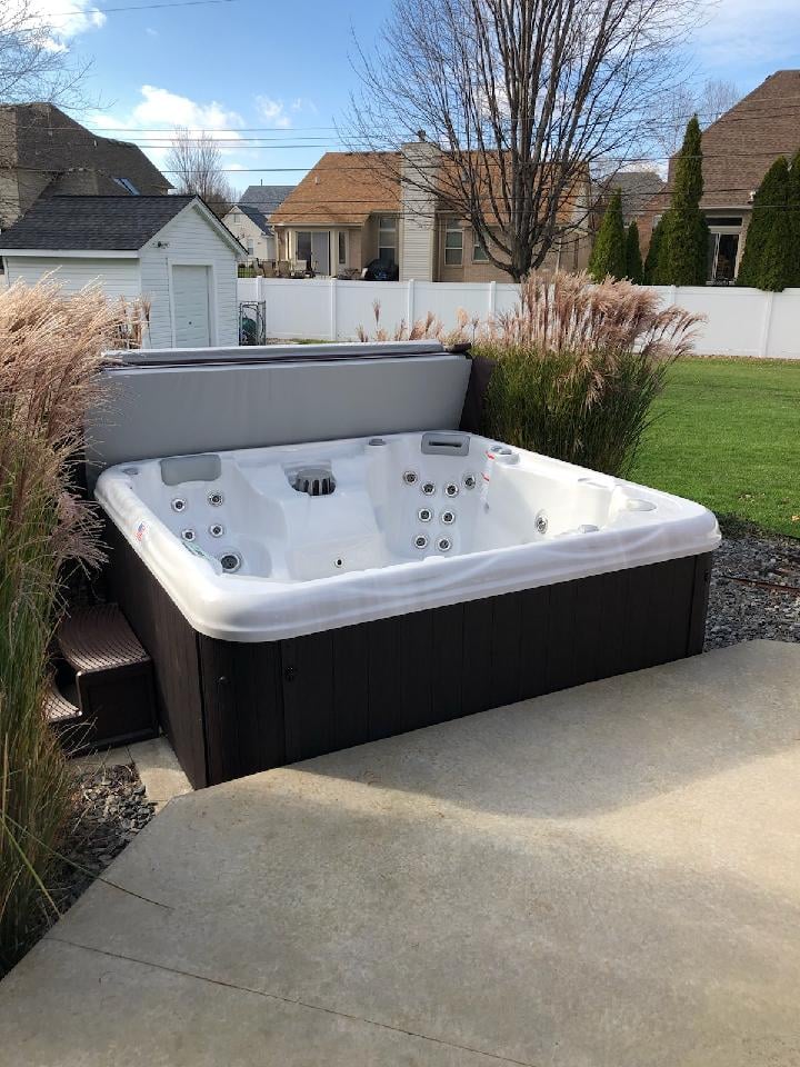 CJs Pools and Spas | 49580 Gratiot Ave, Chesterfield, MI 48051, USA | Phone: (586) 598-0156