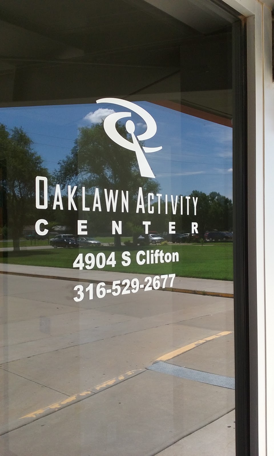 Oaklawn Activity Center | 4904 S Clifton Ave, Wichita, KS 67216, USA | Phone: (316) 529-2677